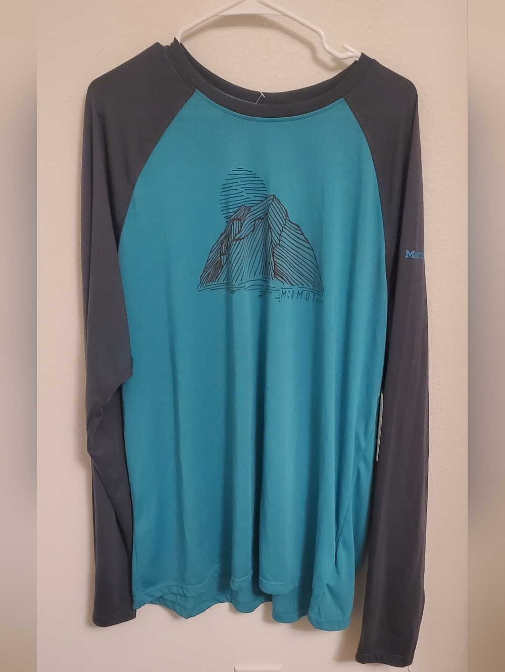 Marmot Men's Long-Sleeve Raglan Performance Shirt in Teal and Gray